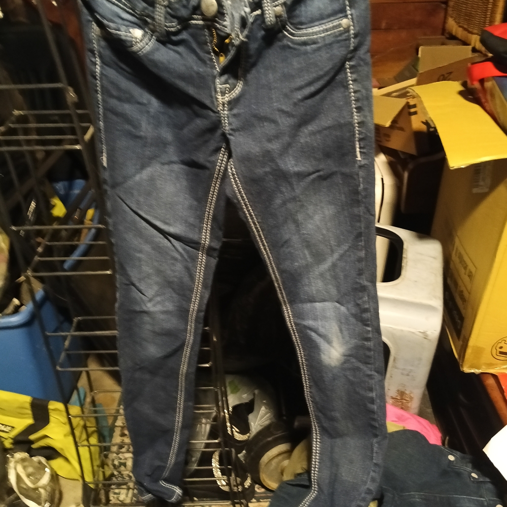 Classic Indigo Skinny Jeans for Women